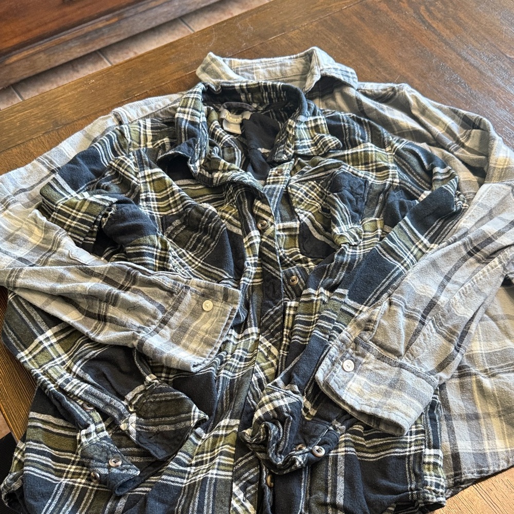 Natural Reflections Green and Black Plaid Shirt